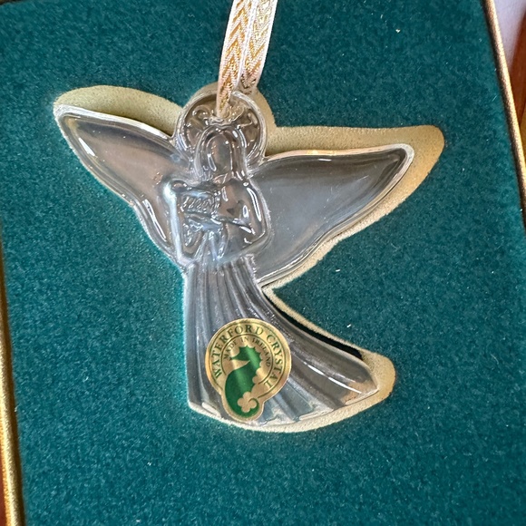 1997 Waterford Crystal Christmas Angel Ornament - Picture 2 of 7